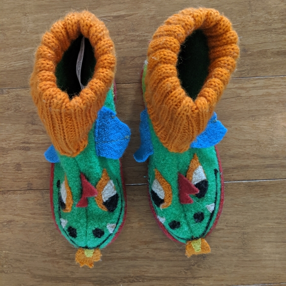 garnet hill kids slippers